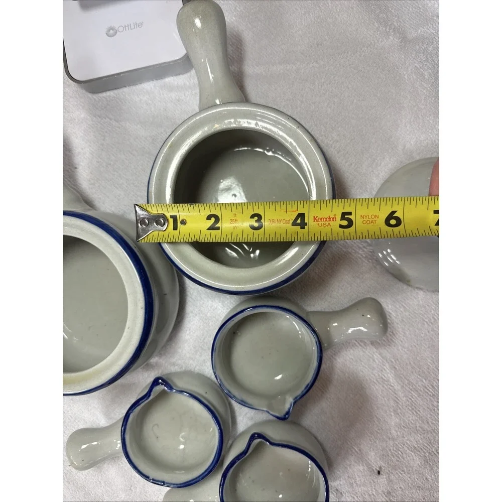 VTG Stoneware Crock French Onion Soup Cream & Blue‎ with Handle Six Pieces
